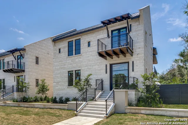 401 Oak Park Dr Unit B Boerne, TX 78006